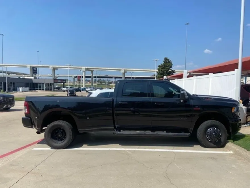 2024 Ram 3500 Big Horn photo 1