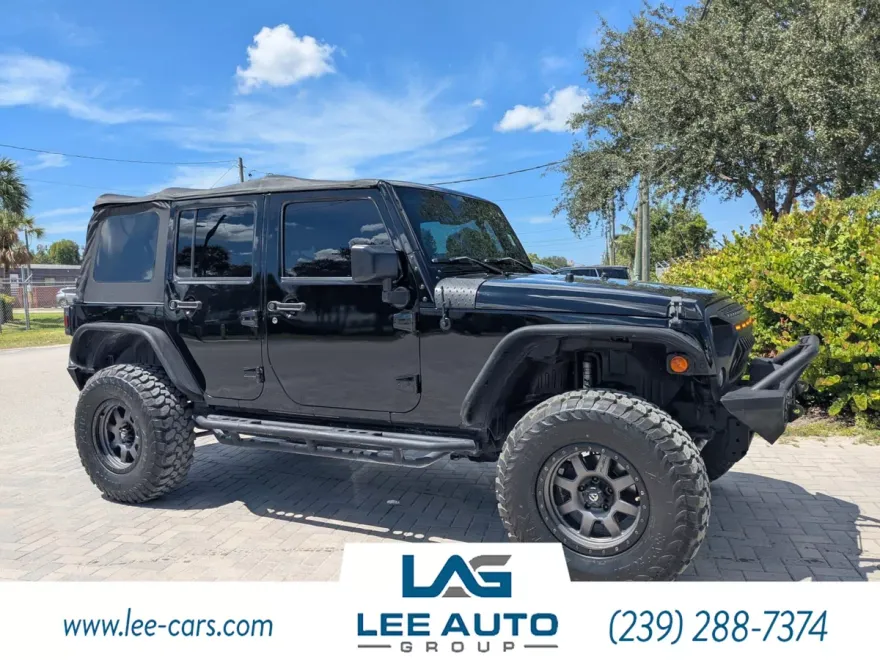 2015 Jeep Wrangler Unlimited Sport photo 1