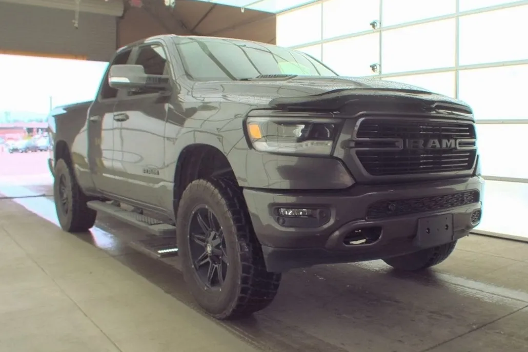 2020 Ram 1500 Sport photo 1