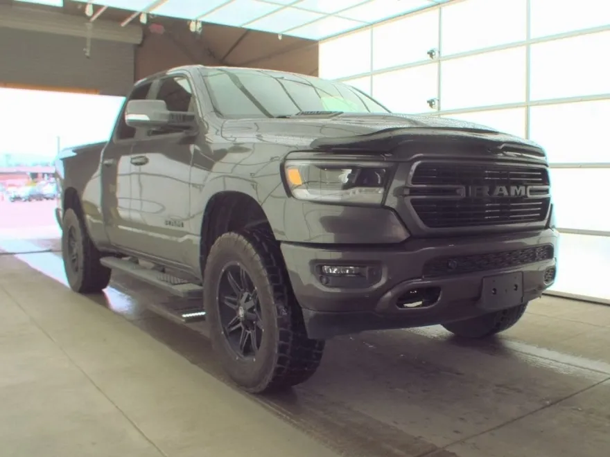 2020 Ram 1500 Sport photo 1