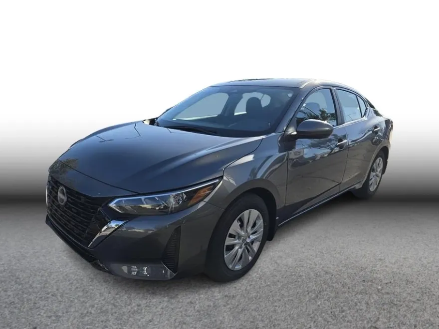 2025 Nissan Sentra photo 1