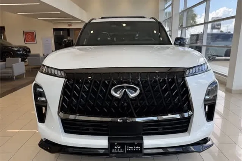 2026 Infiniti QX80 Sensory photo 1