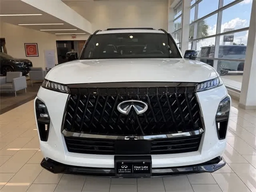 2026 Infiniti QX80 Sensory photo 1
