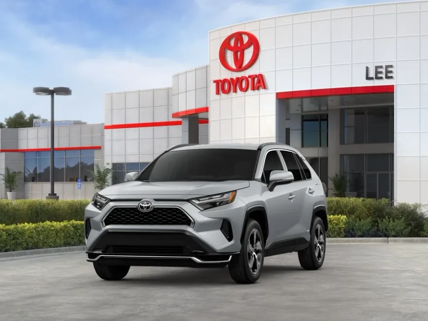 2025 Toyota RAV4 SE Hybrid photo 1