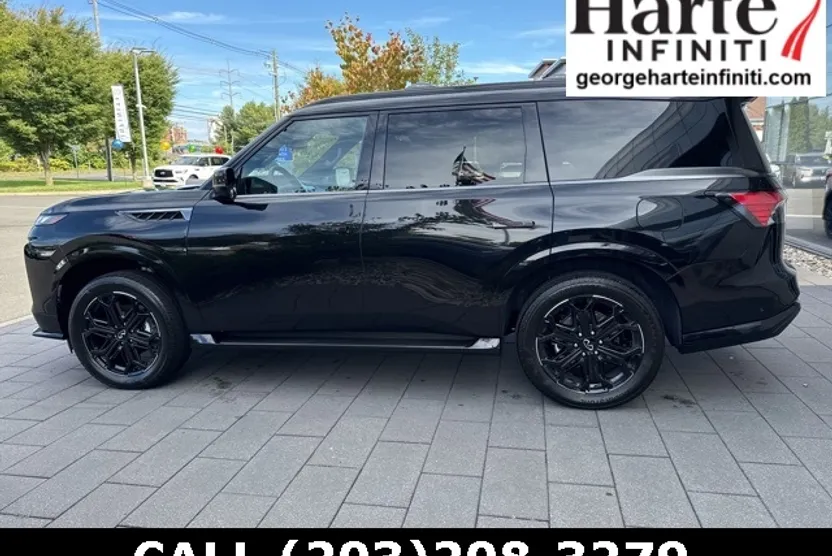 2026 Infiniti QX80 Sensory photo 1