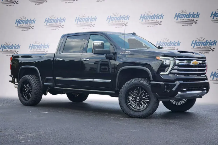 2024 Chevrolet Silverado 2500HD High Country photo 1