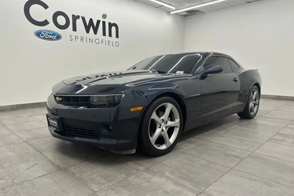 2014 Chevrolet Camaro 1LT photo 1