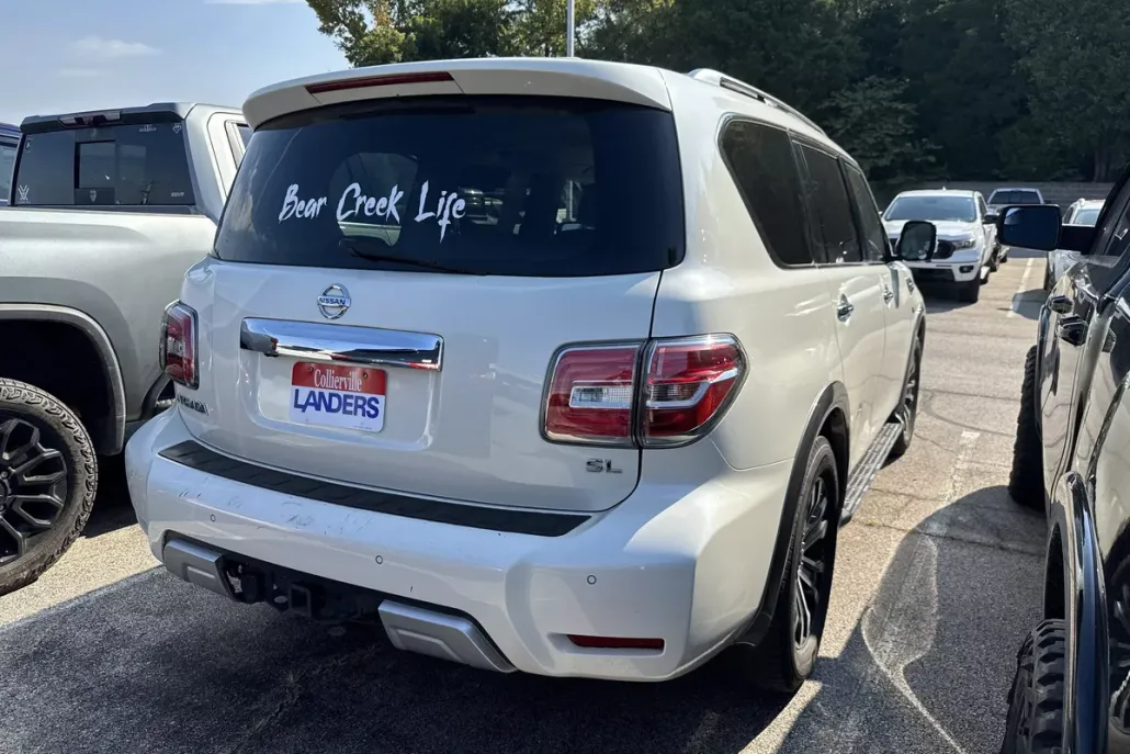 2018 Nissan Armada SL photo 1
