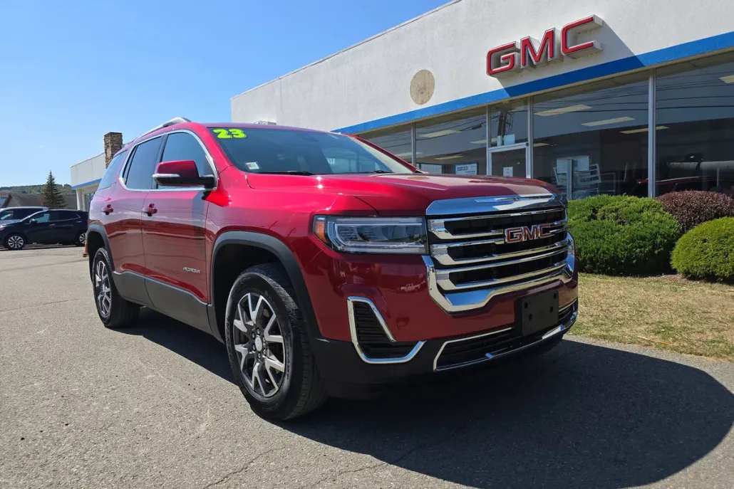 2023 Gmc Acadia SLE photo 1