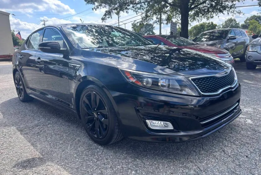 2015 Kia Optima SX Turbo photo 1