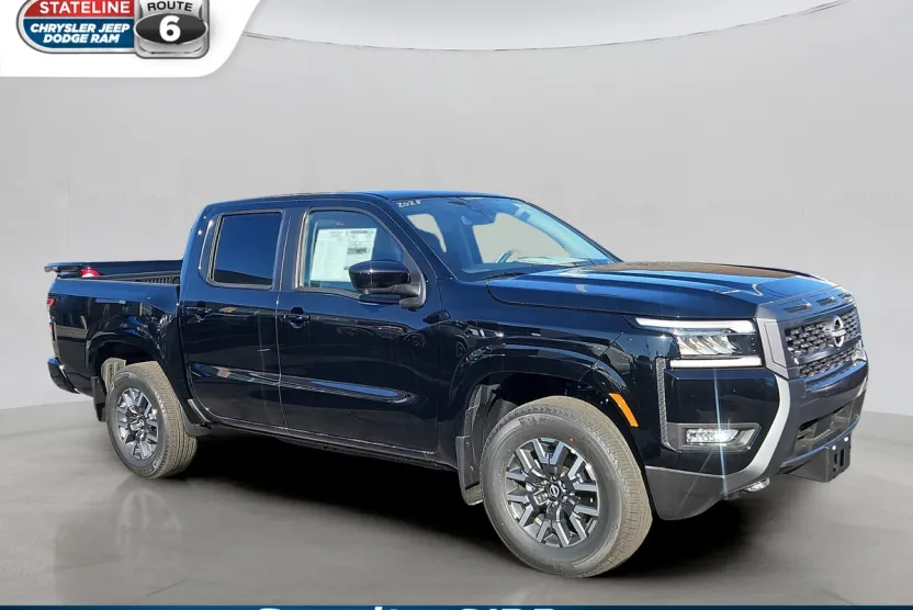 2025 Nissan Frontier SL photo 1