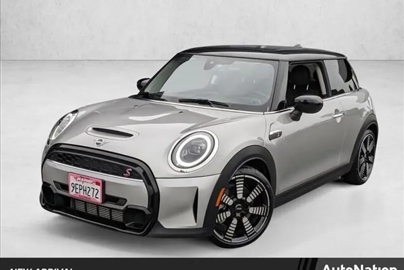 2023 Mini Cooper Hardtop S 2 Door photo 1