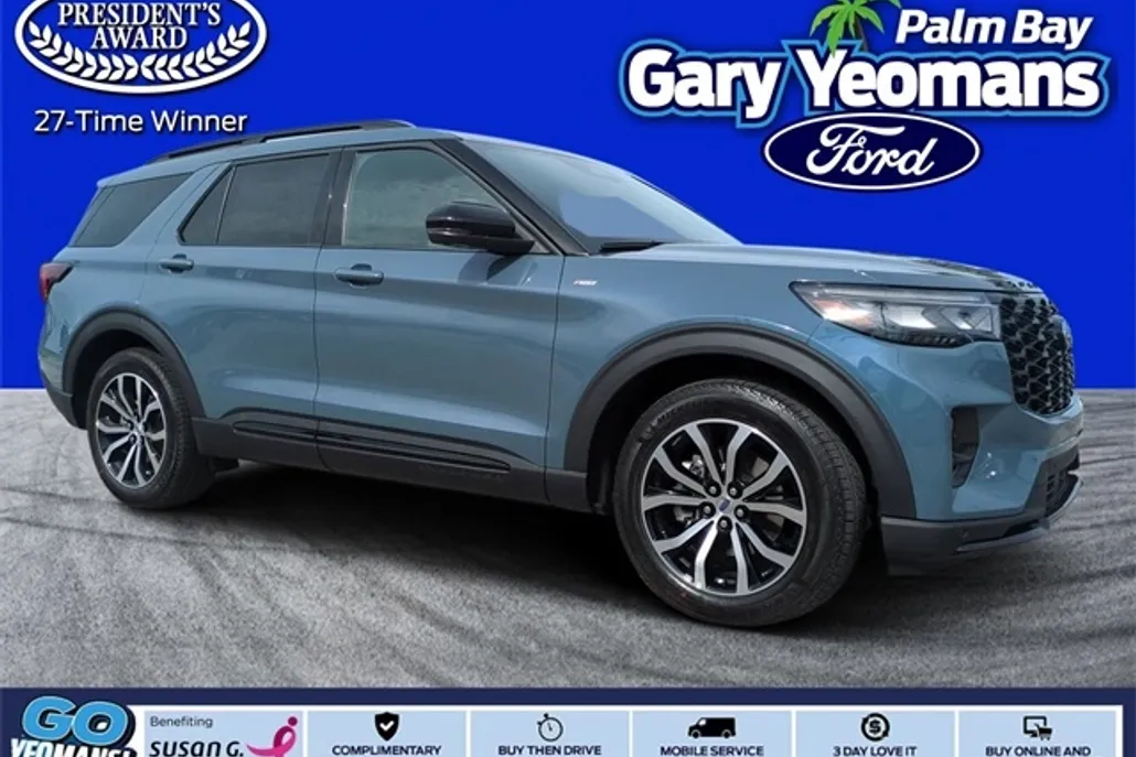 2025 Ford Explorer ST-Line photo 1