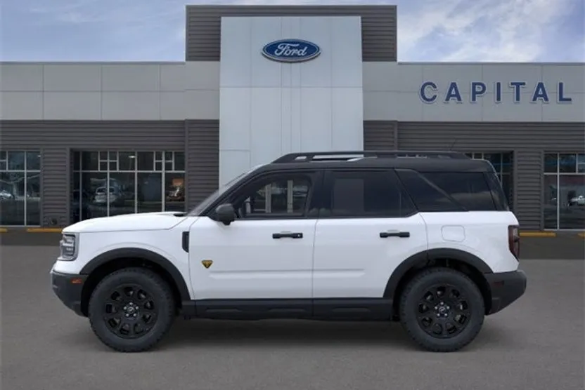 2025 Ford Bronco Sport Badlands photo 1