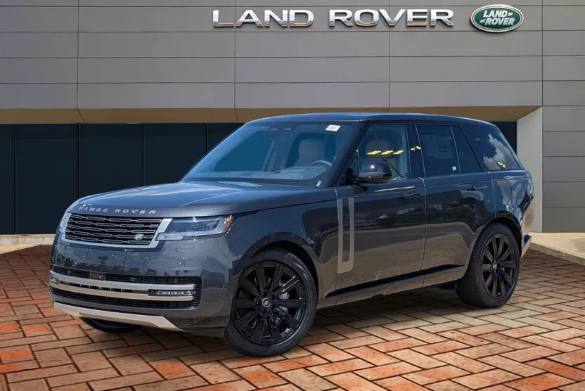 2025 Land Rover Range Rover SE photo 1