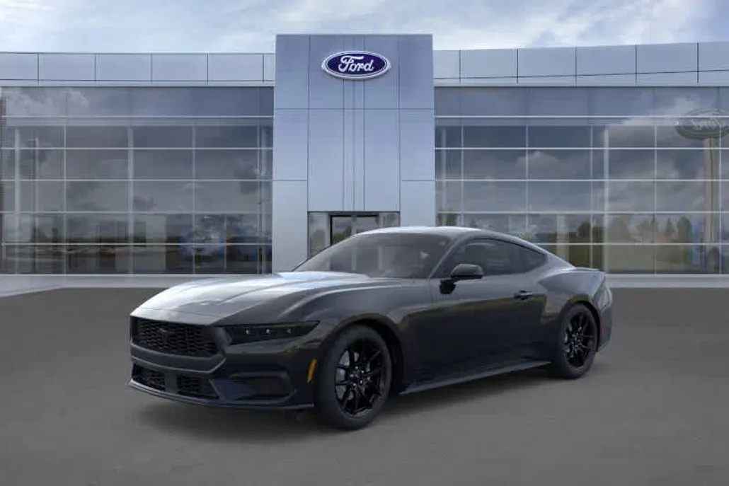2025 Ford Mustang EcoBoost photo 1