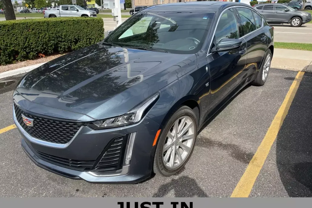 2021 Cadillac CT5 Luxury photo 1