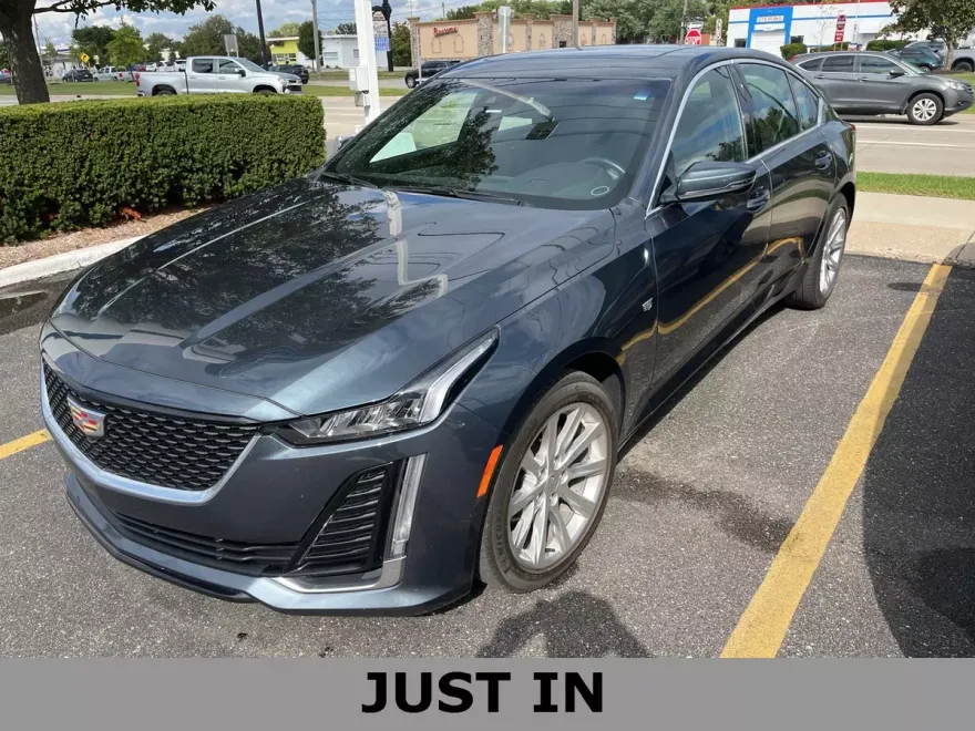 2021 Cadillac CT5 Luxury photo 1