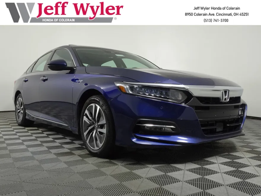 2019 Honda Accord Hybrid Touring photo 1