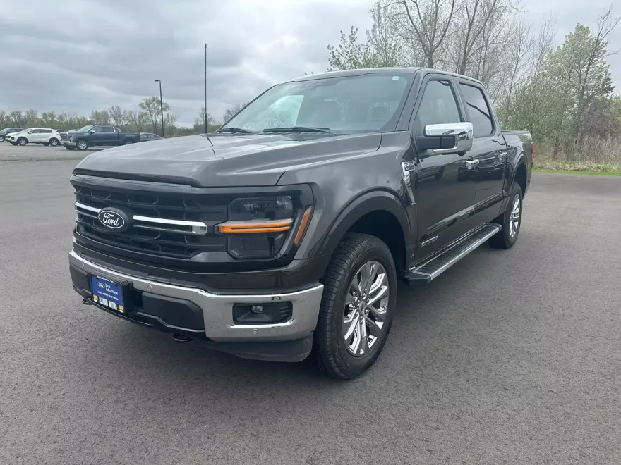 2024 Ford F-150 XLT photo 1