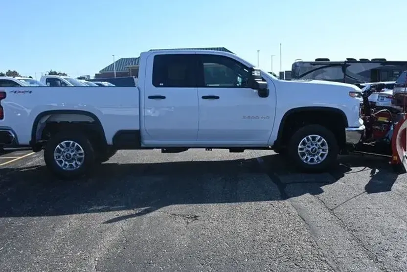2025 Chevrolet Silverado 2500HD Work Truck photo 1