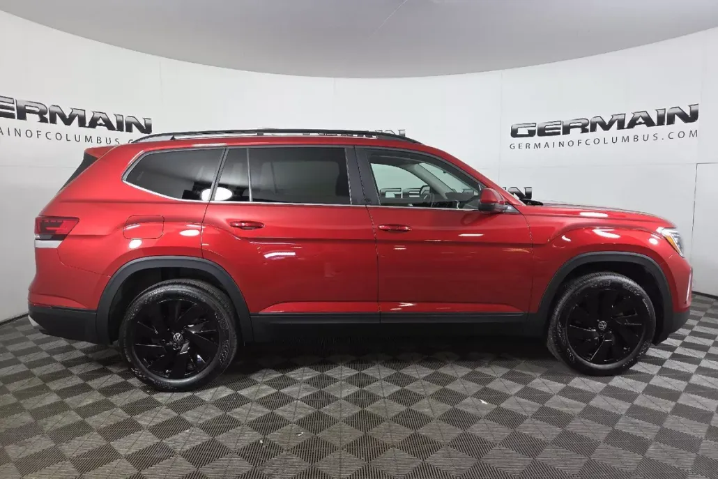 2025 Volkswagen Atlas SE Technology photo 1