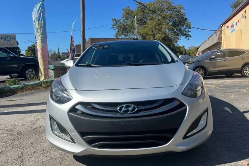 2013 Hyundai Elantra GT photo 1