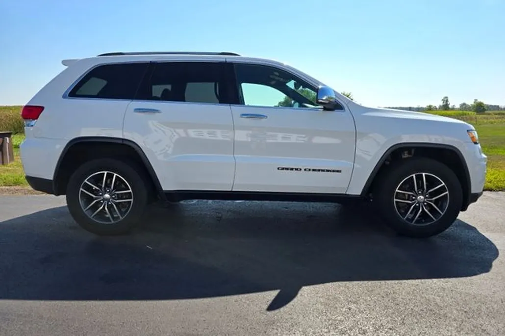 2018 Jeep Grand Cherokee Limited photo 1