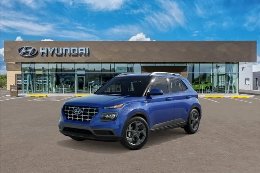 2025 Hyundai Venue SEL photo 1