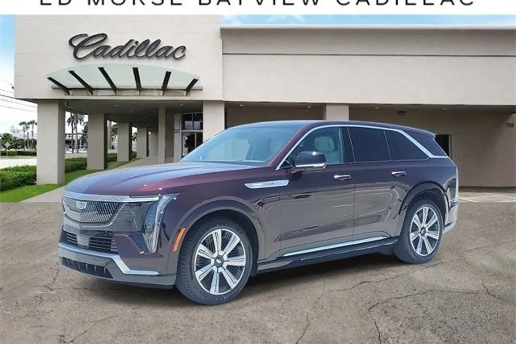 2025 Cadillac Escalade IQ Luxury photo 1