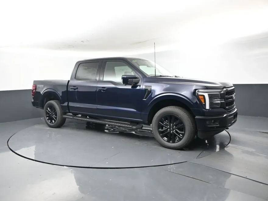 2025 Ford F-150 Lariat photo 1