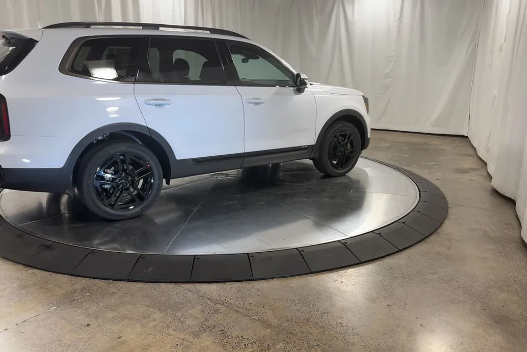 2025 Kia Telluride SX X-Line photo 1