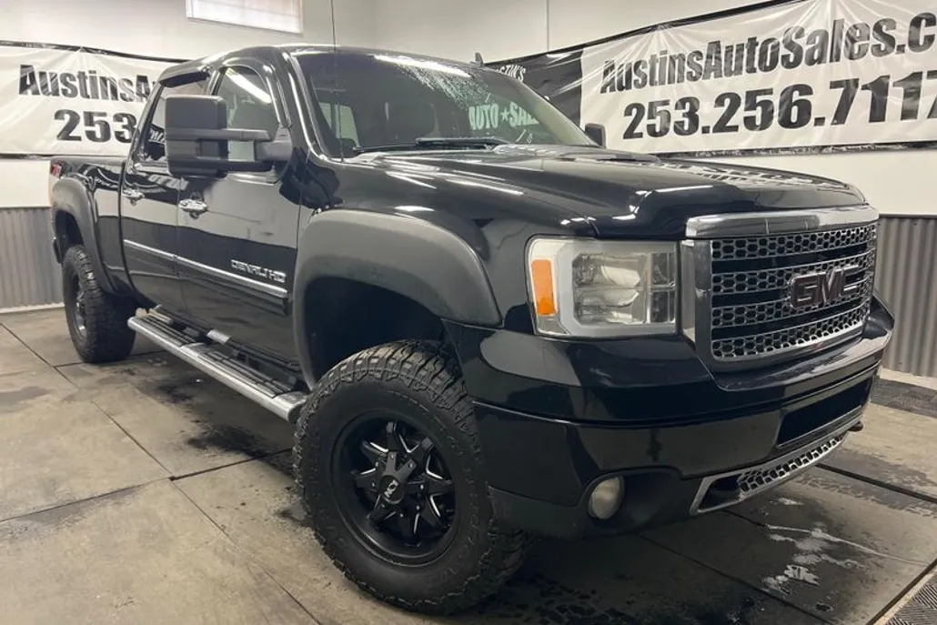 2013 Gmc Sierra Denali photo 1