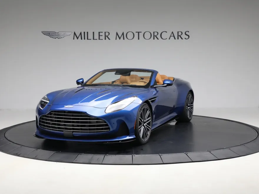 2025 Aston Martin DB12 AM5 photo 1