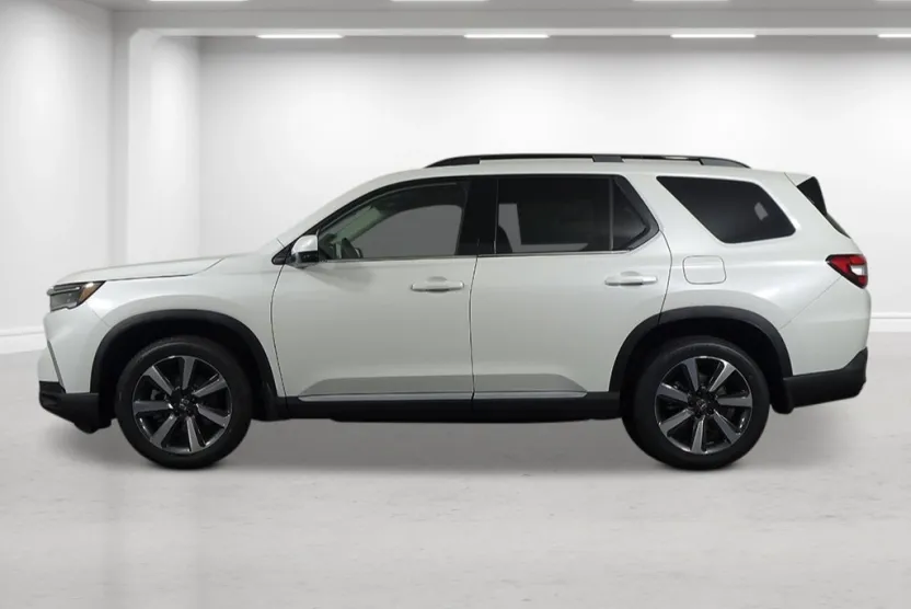 2025 Honda Pilot Touring photo 1