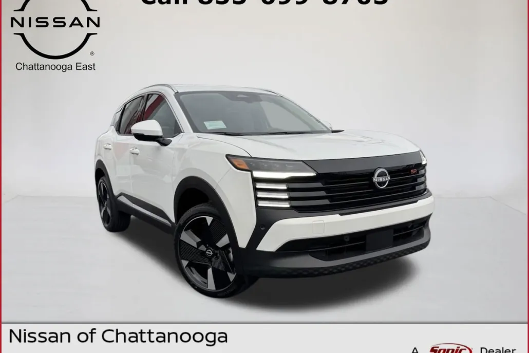 2025 Nissan Kicks SR photo 1