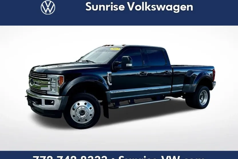 2017 Ford F-450 photo 1