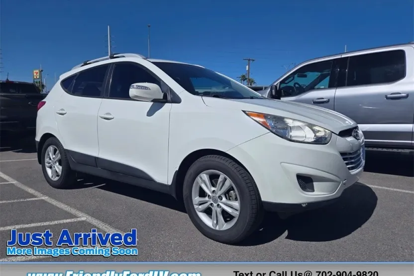 2012 Hyundai Tucson GLS photo 1
