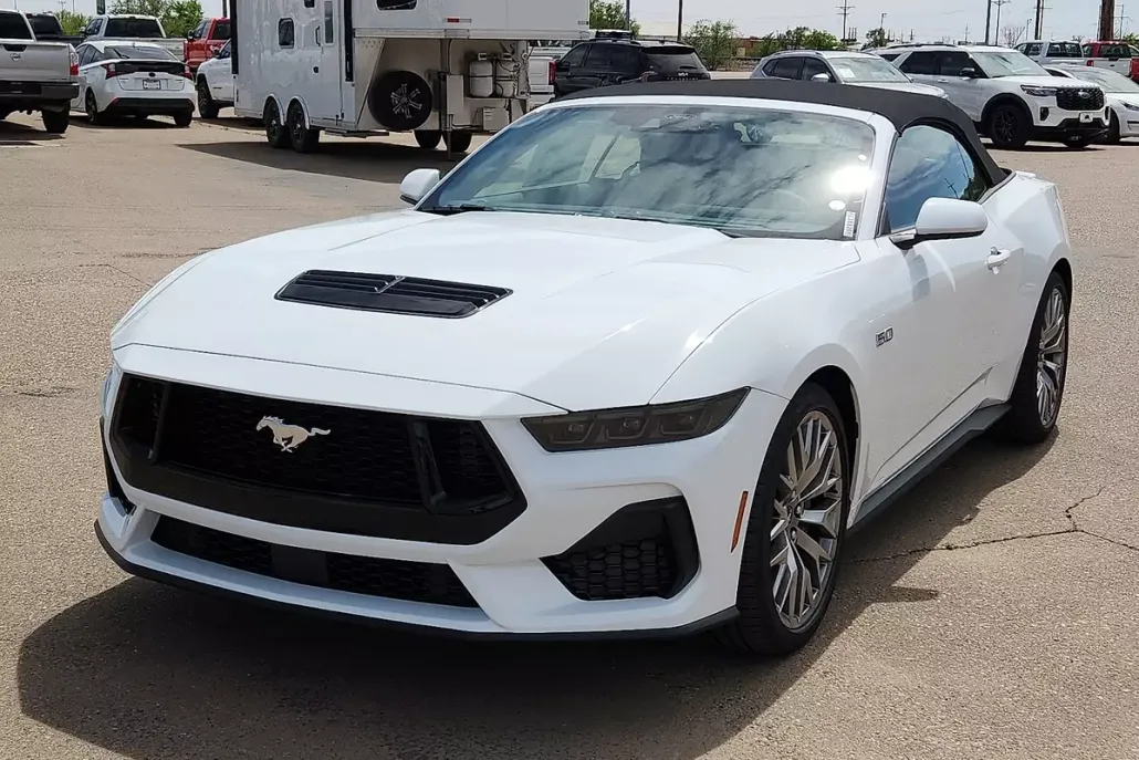 2025 Ford Mustang GT Premium Convertible photo 1