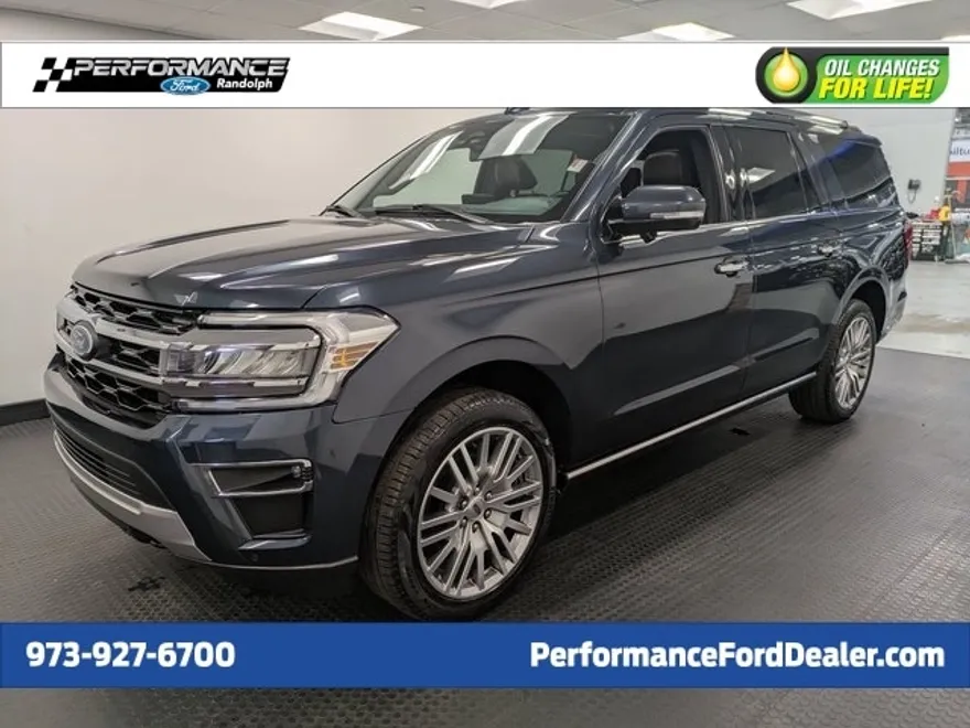 2022 Ford Expedition MAX Limited photo 1
