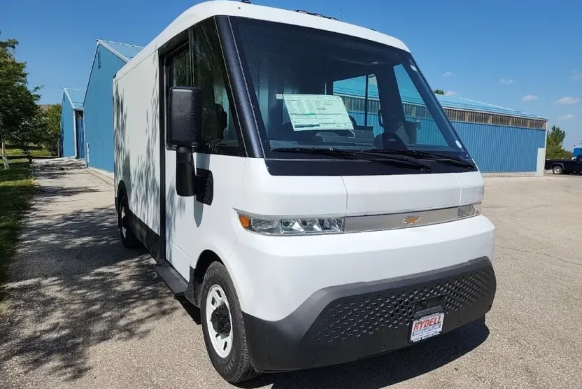 2025 Chevrolet BrightDrop 400 photo 1