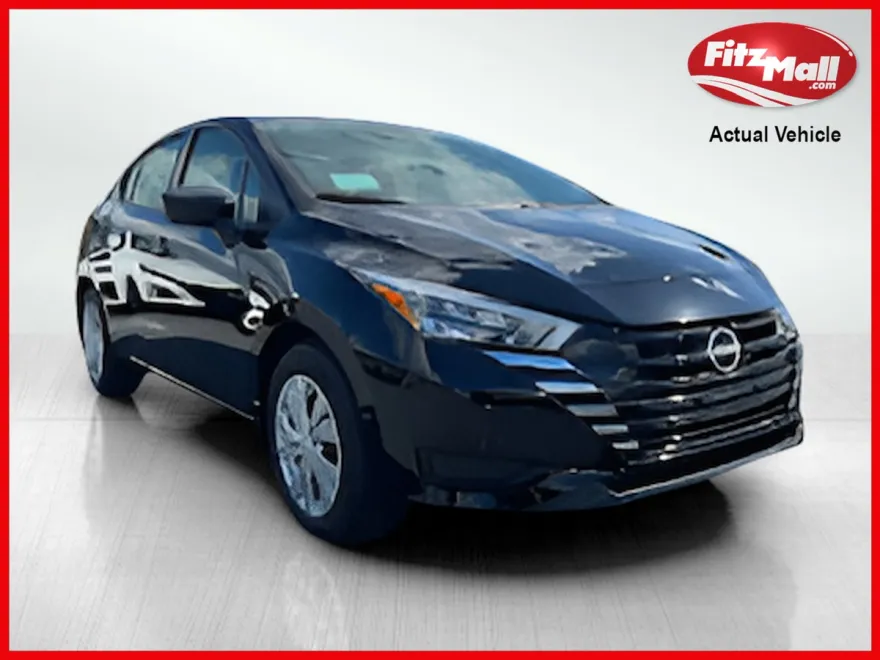 2025 Nissan Versa 1.6 S photo 1