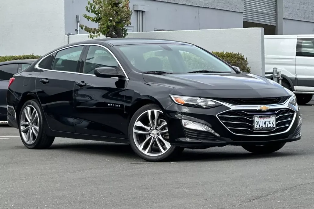2022 Chevrolet Malibu 1LT photo 1