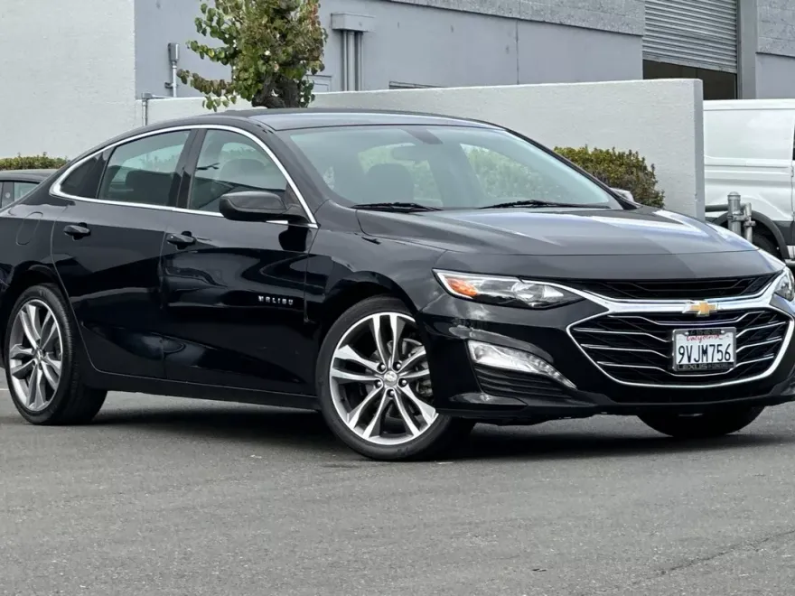 2022 Chevrolet Malibu 1LT photo 1