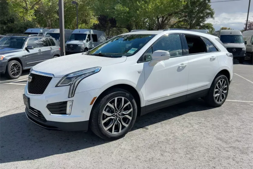 2021 Cadillac XT5 Platinum Sport photo 1