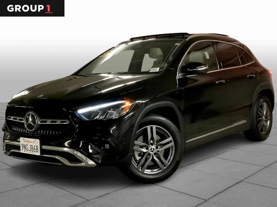 2025 Mercedes Benz GLA 250 4MATIC photo 1