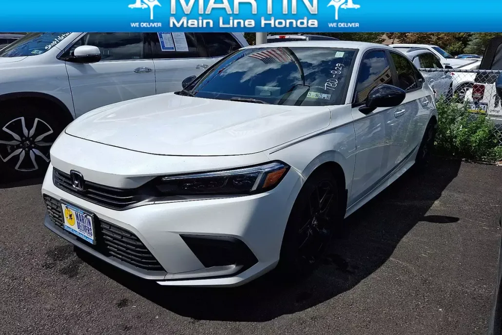 2022 Honda Civic Sport photo 1