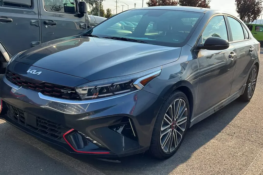 2024 Kia Forte GT photo 1