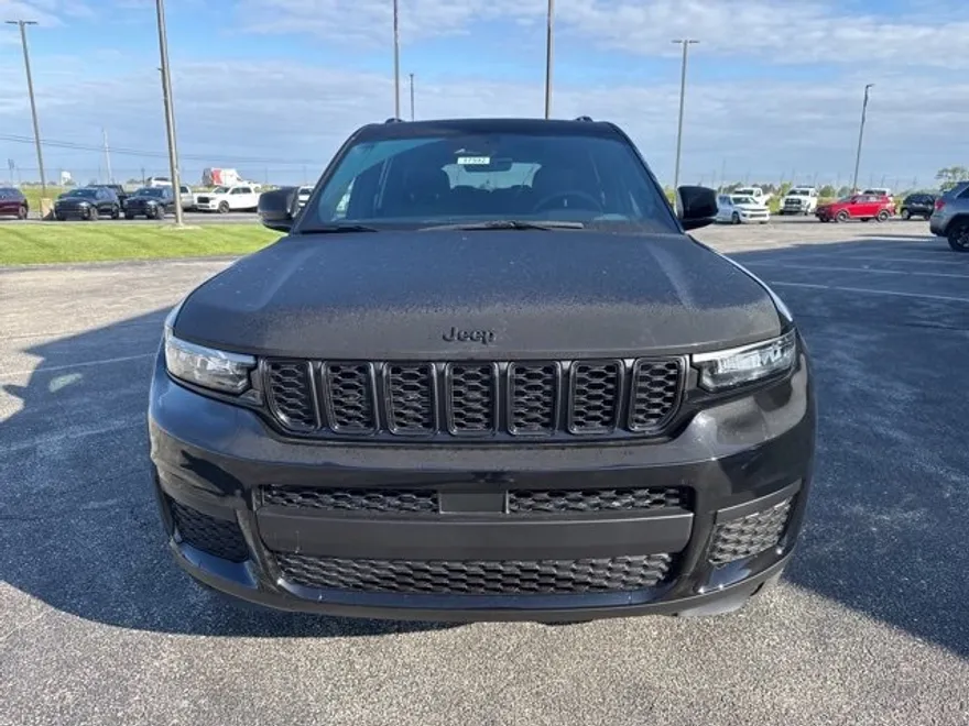 2025 Jeep Grand Cherokee Altitude X photo 1