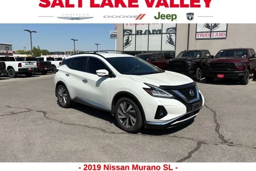 2019 Nissan Murano SL photo 1